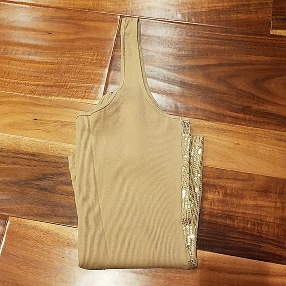 Express beige tank top size medium - Picture 2 of 2